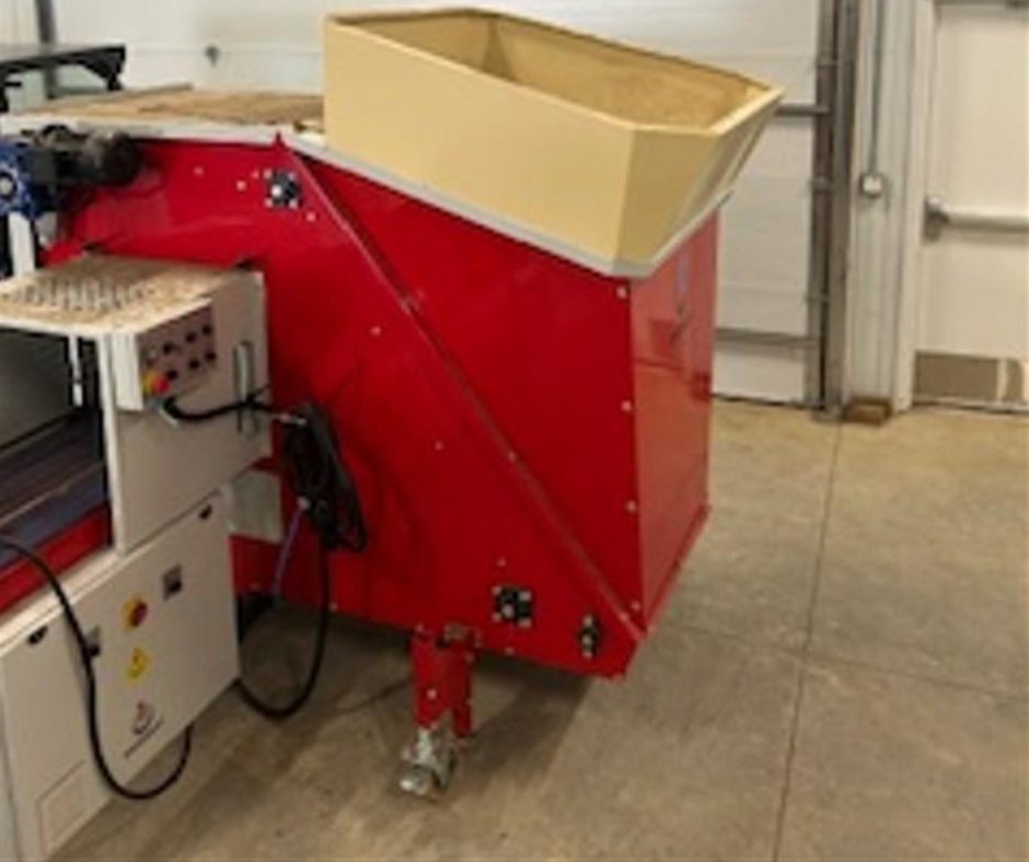 GovDeals's tweet photo. Need to upgrade your potting machine? This 2023 Urbinati KVXM Potting machine has...

⏰ Low hours
🌱 Efficient soil recirculation
🤸 Pot flexibility
⏩ High-speed filling tray

📍 Zanesville, OH
⏲️ Ends 6/2

Find more info here 👉 https://t.co/bpUjz71eol https://t.co/VbPtLu1jTz