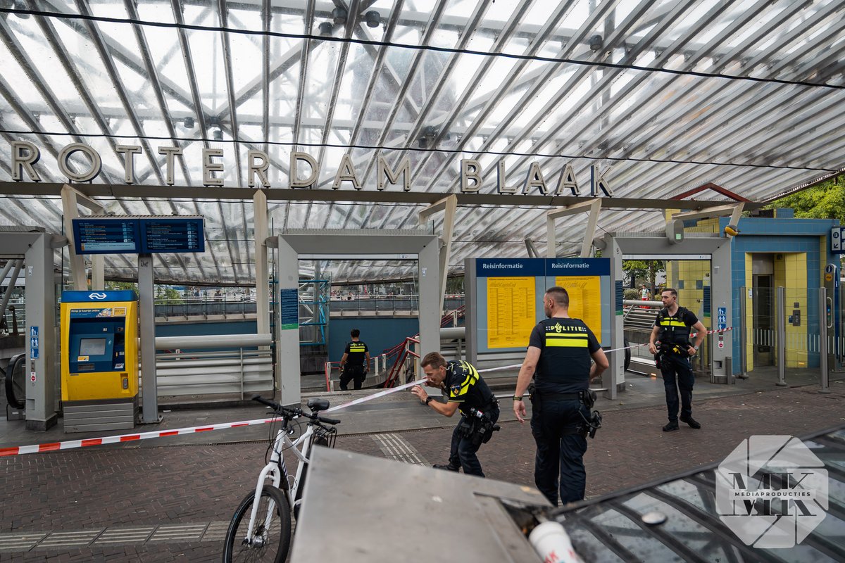 Treinverkeer stilgelegd na aanrijding met persoon op station Blaak Rotterdam