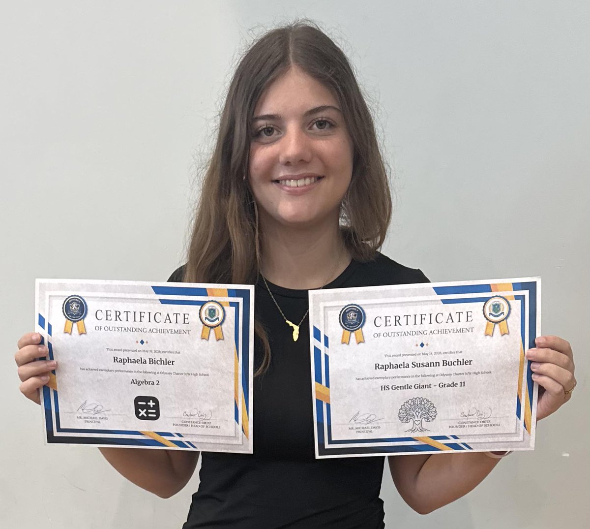 FLAGintl's tweet photo. Some people solve equations. Some people help everyone around them. Raphaela said, “Why not both?” 👏🇩🇪 https://t.co/mWbwHPDP3o
