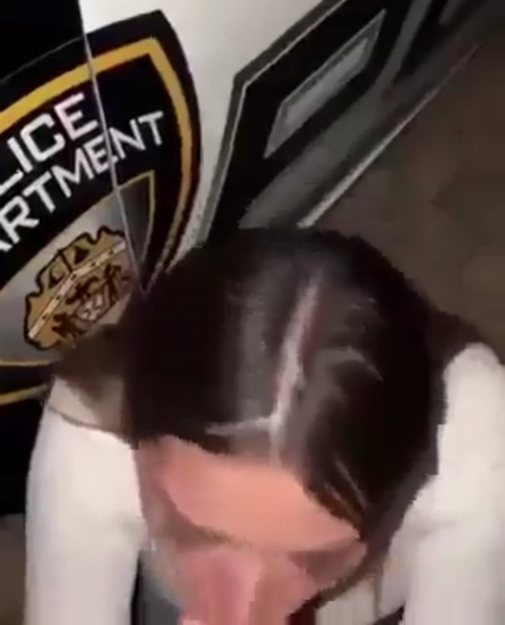 ERoeles's tweet photo. Fuck it..,,Tired of posting clips ,here’s? the full leak.
🤩💝⏸️🤩▶️⏸️

https://t.co/eBGlso7Wwp https://t.co/oDgLVz3LOP