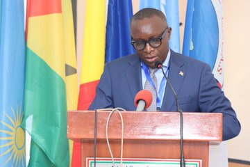 Philippengen's tweet photo. 🇧🇮🇺🇳#UNSAC61 : ouverture ce matin 29 mai 2026 à #Bujumbura de la session ministérielle du Comité. Plusieurs discours ont rythmé l'ouverture officielle dont ceux du Chef de l’@UNOCA_NEWS, du MAÉ du #Burundi @Edbiziman et du président de la Commission de la @CEEAC_ECCAS https://t.co/IEFkbKLegt