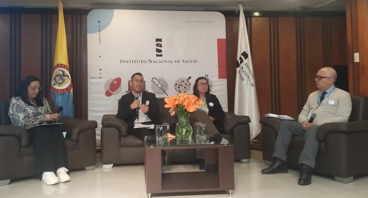invimacolombia's tweet photo. #RegionesInvima | 📝 🍽️En #Bogotá, la Dirección de Alimentos y Bebidas del #Invima, a través del Grupo Técnico de Vigilancia Epidemiológica, participó en el Seminario Una Salud: Integración entre Salud Humana, Animal y Ambiental en la Epidemiología de Campo. https://t.co/yeNpgiLAvj