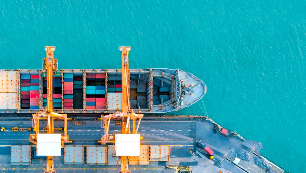 HudsonLatin's tweet photo. #GlobalTrade | More #NewJersey small businesses are exporting their goods and services overseas than many would assume. For companies with fewer than 10 employees, #exporting is no longer “an abstract ambition, but a practical avenue for #growth”... https://t.co/btgOFxRzmD https://t.co/BpFpO9F2CH