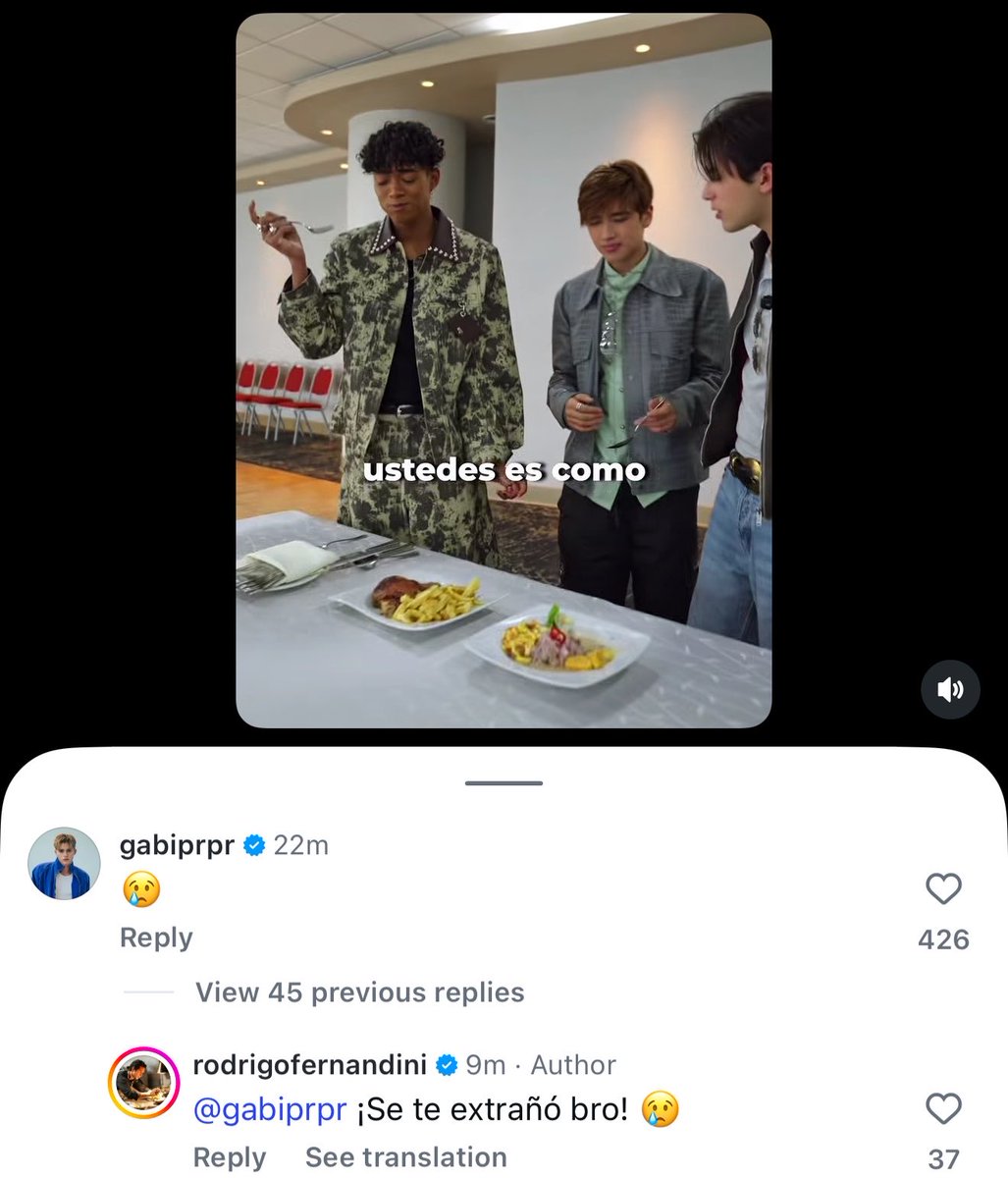 caampsx's tweet photo. gabi comentaba el video donde los chicos probaban comida peruana, bye voy a llorar https://t.co/etvZ5nLdWz