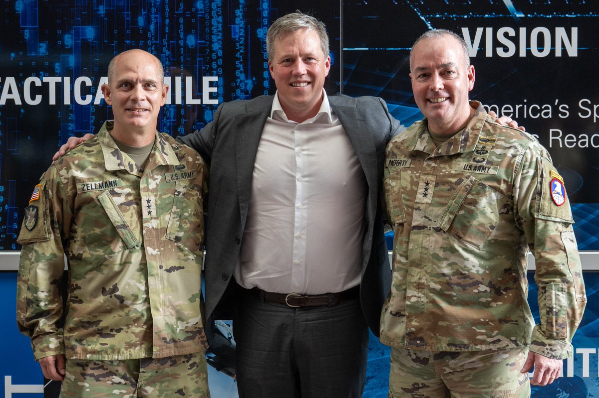 U.S. Space Command tweet media