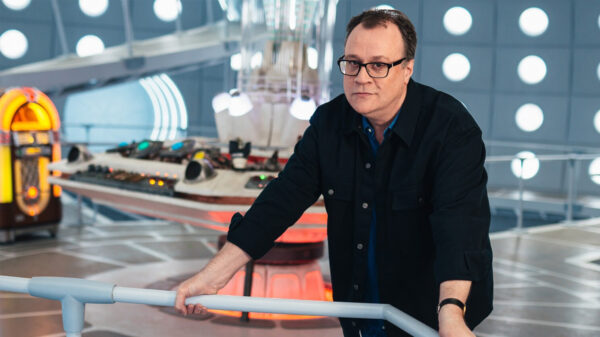 DoctorWhoPN's tweet photo. Russell T Davies: “I won’t be back filming anything until next year” See replies. https://t.co/wanvfny20H