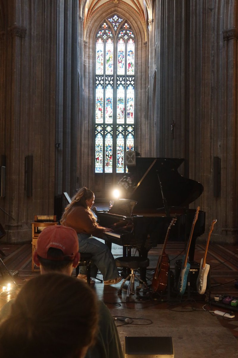 St Mary Redcliffe Church tweet media
