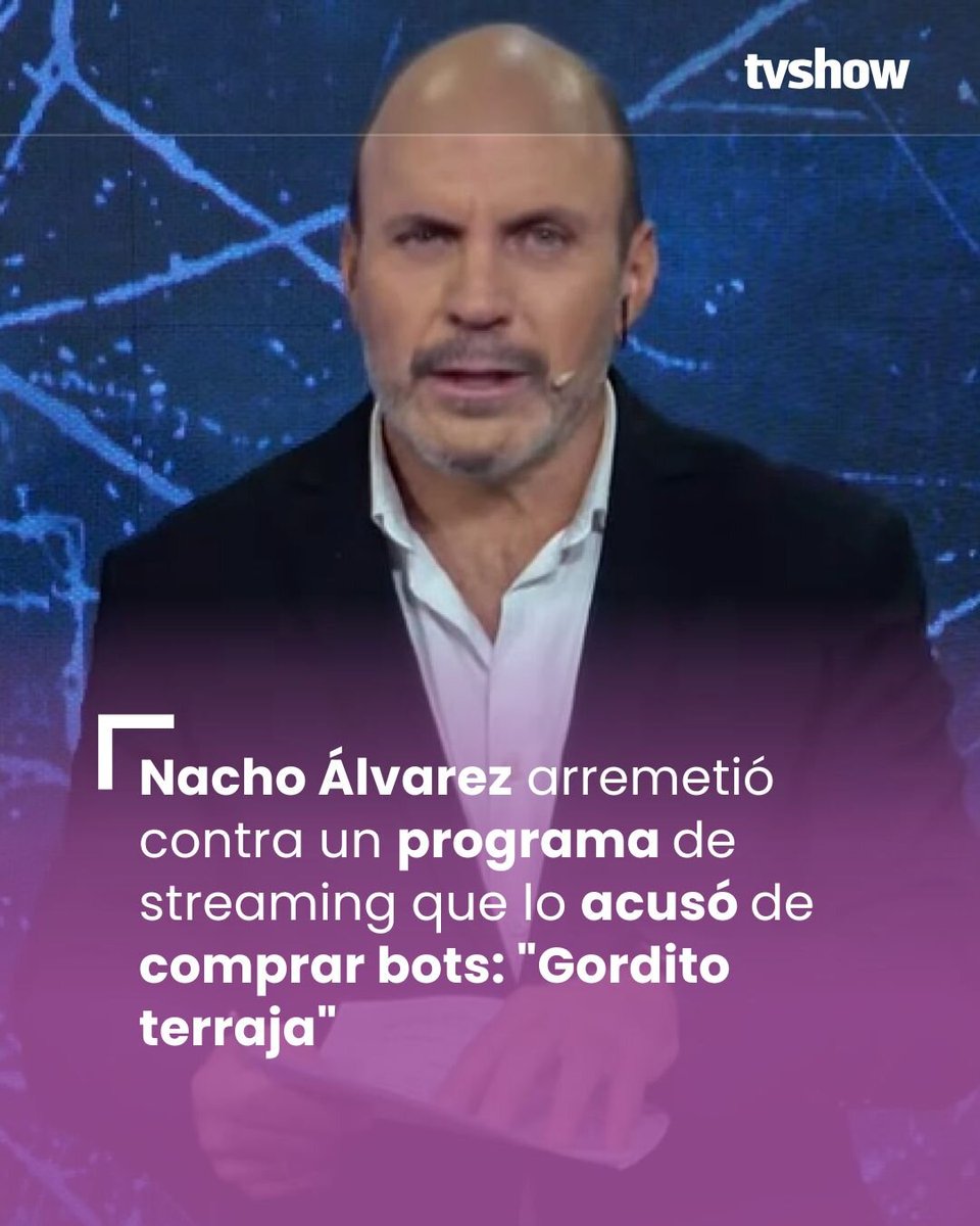elpaisuy's tweet photo. El periodista realizó un fulminante editorial en "La Pecera" (Azul FM) donde apuntó al conductor Richard Galeano por afirmar que manipula los números de las visualizaciones de su programa de You Tube. https://t.co/t3uhajtw4H https://t.co/FL6VOLIiFf
