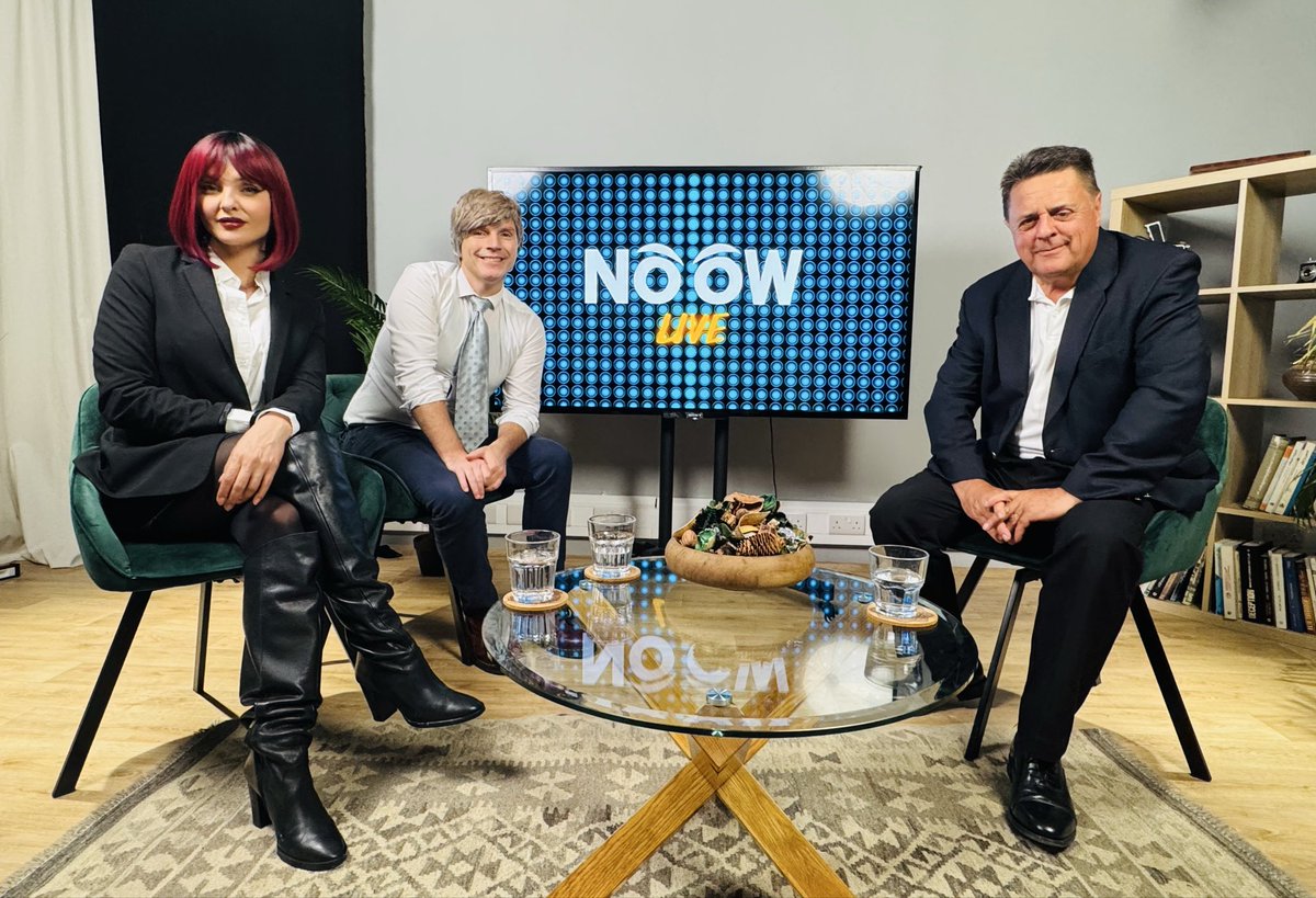 NOOWSHOW's tweet photo. We are now LIVE with Britain’s most precious one-eyed heritage fascist! 🔥

The controversial far-right British politician and former leader of the BNP, Nick Griffin, speaks to us about Zionism, Muslims and more! 👀

🔗 WATCH HERE: https://t.co/qjFdY5a2TW

#NOOWLive https://t.co/LEMh5l7KLd