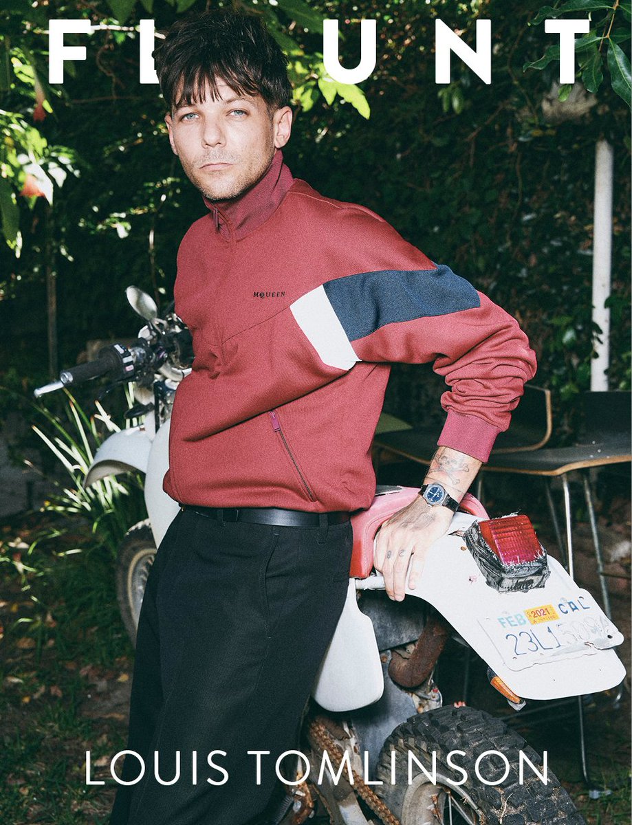 prtomlinsonbr's tweet photo. JESUS CRISTO! Louis é capa da Issue 204 da Flaunt Magazine. Fotografado por Dean Isidro. https://t.co/bxc9K3SYU9