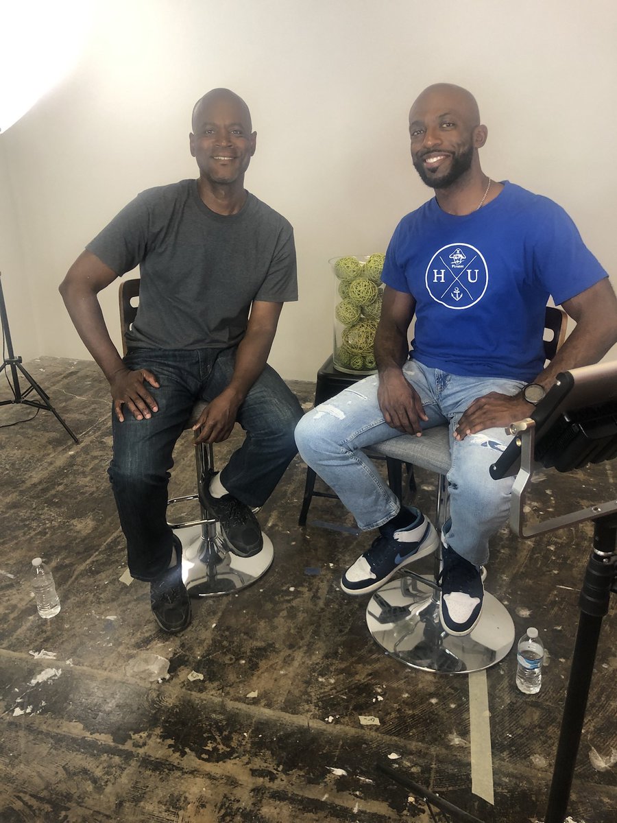 PostInBlack tweet media