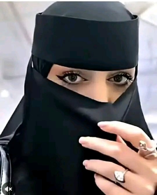 دلال tweet media