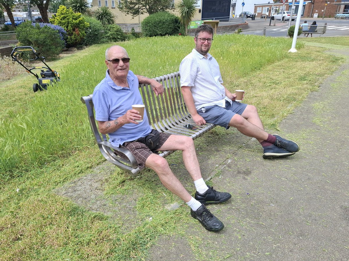 FriendsofHoo's tweet photo. #HooCleanUp #FriendsofHoo #Hoo #HooPeninsula #Rochester #Kent #England https://t.co/mB9syarCfl