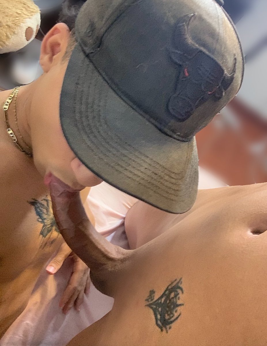 antonhyjared's tweet photo. Que rico como a la final me dio toda su lechita 😈💦

Contenido , Video llamadas y más Dm 🔥
@EventosGayMed https://t.co/yv0be92igQ