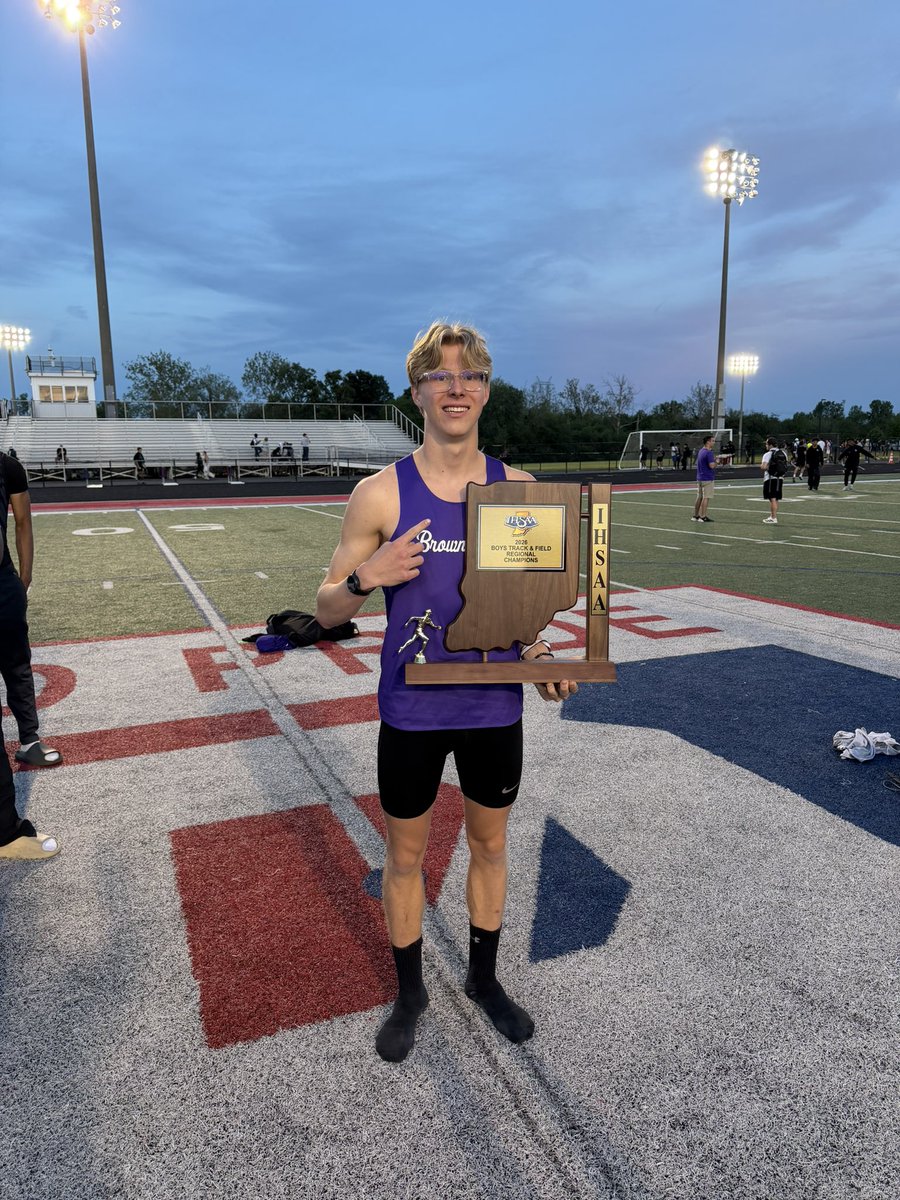 BHSDogsTrack's tweet photo. Another personal best effort out of Junior Jackson Hoaglin. He continues to improve on his mile time and will get another opportunity at state next week!!

1600

⚡️4:22.51⚡️PR #6 all time https://t.co/CAdWz2k9Fd