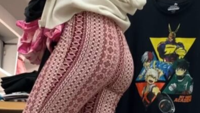 LeticiaCamarg26's tweet photo. Going to the mall today was worth #candid #creepshot #bop CHECK THE BIO https://t.co/NBFgR7CLHS