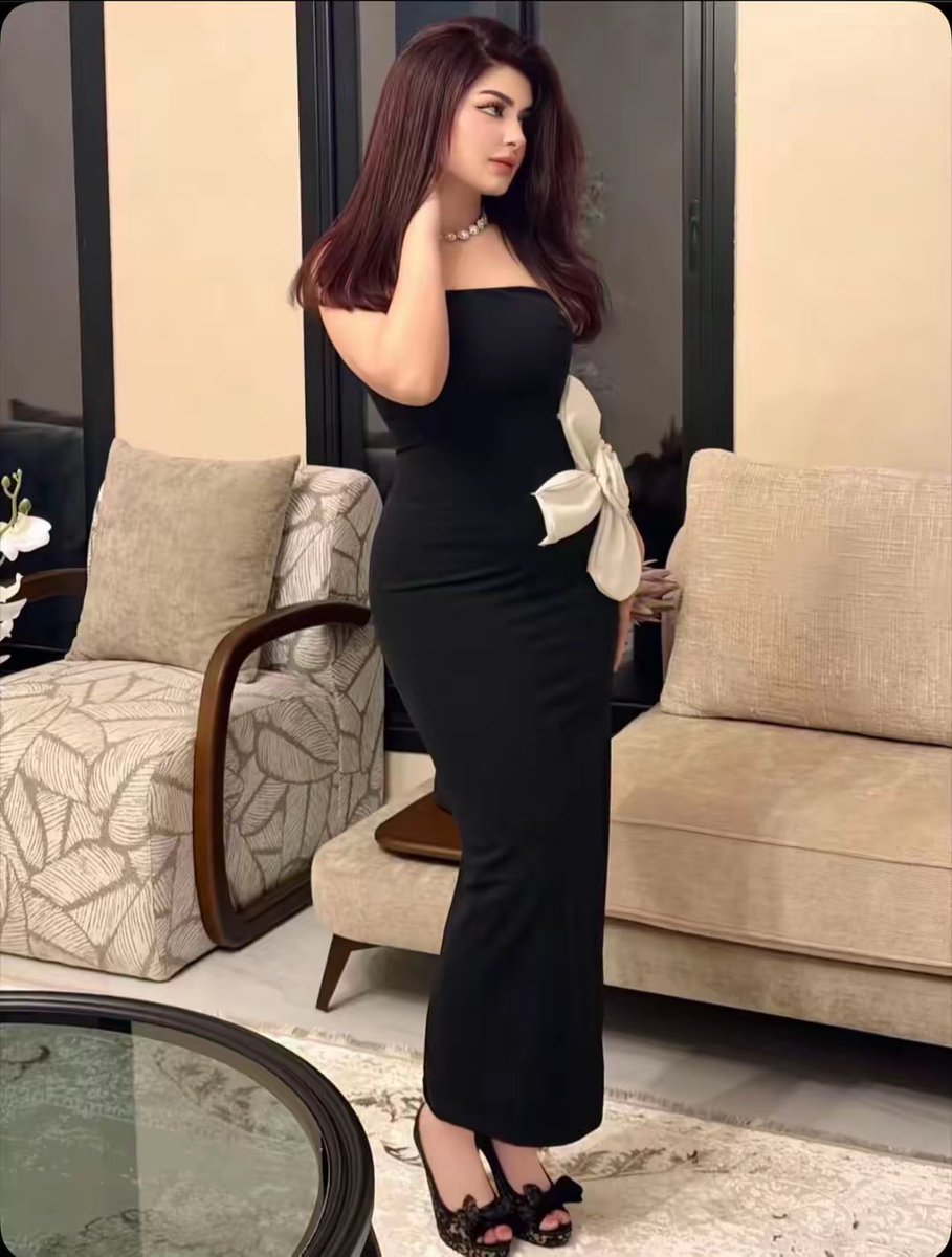 Ghavm1832881's tweet photo. شوف جمال الام 😍❤️
بتعرف بناتها طالعين لمين 😍✨ https://t.co/BBC3g01goa