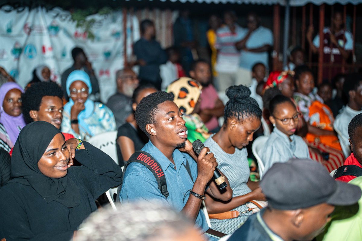 DreamAchieversk's tweet photo. The screening provided a powerful platform for community members, young people, leaders, and stakeholders to engage with real-life stories that reflect the challenges, aspirations, and opportunities within our society. 
#DocuboxImpact https://t.co/owSHihzCUm