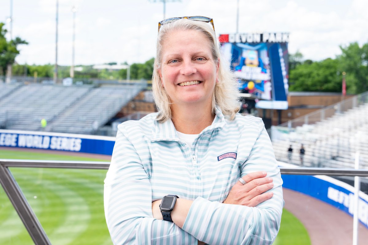 ESPNPR's tweet photo. The '26 @NCAASoftball #WCWS marks ESPN Sr. VP of Production @megaronowitz's 20th year at the event 🥎

Congratulations on the incredible milestone!

📸 (ESPN Images / Phil Ellsworth &amp; Josh Gately) https://t.co/MmGunj1mvh