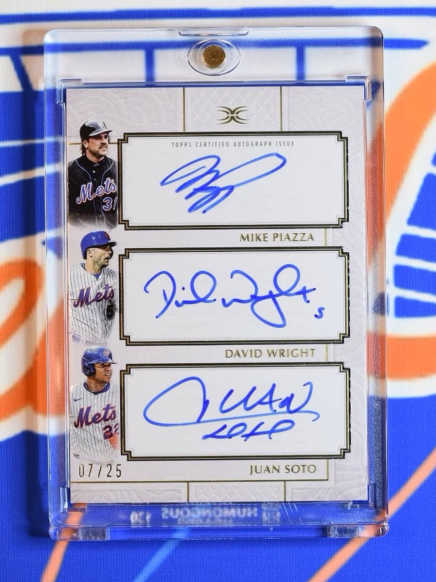 Topps tweet media