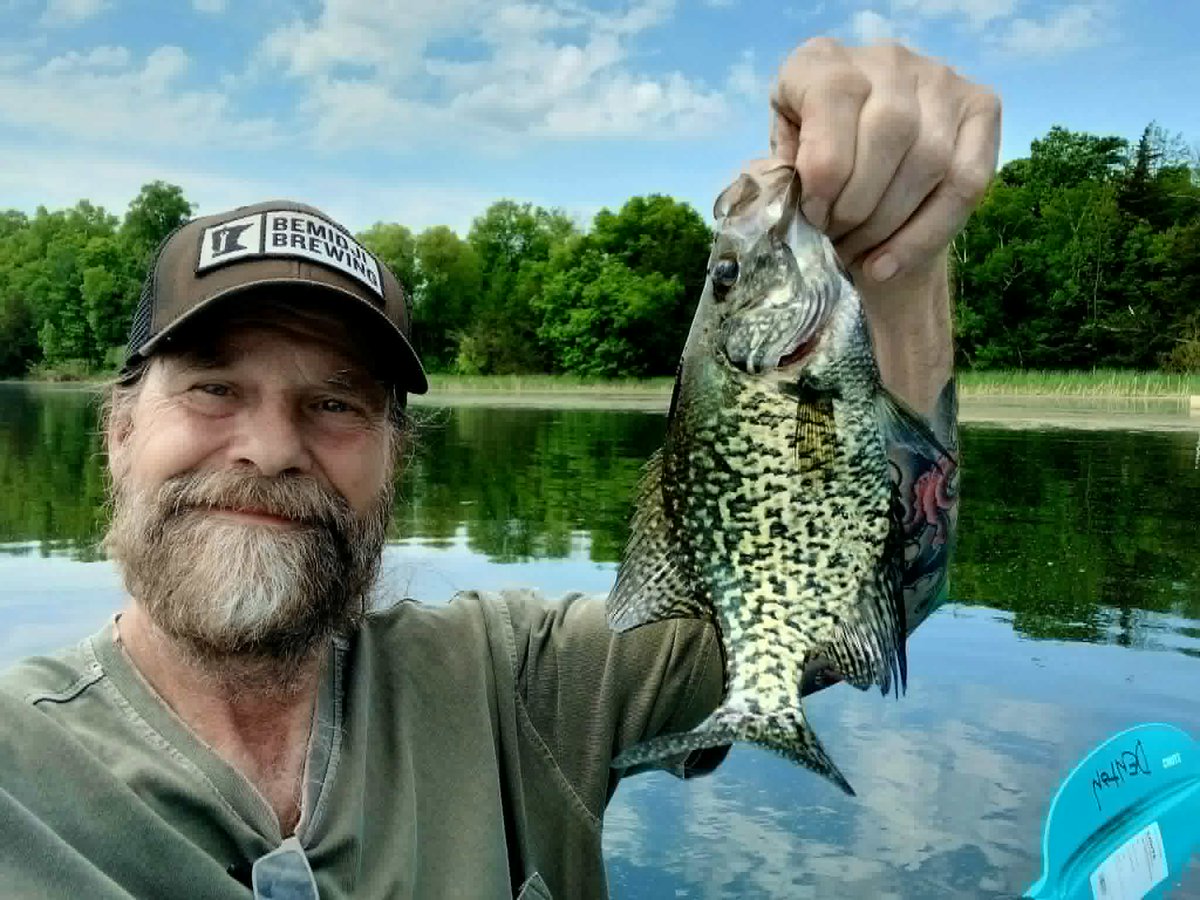 RobbieVanGogh's tweet photo. Nice morning fishing with the kayaks with Linda and our grandson, Chris. One of the true joys of retirement. https://t.co/TxjtiLFiTQ