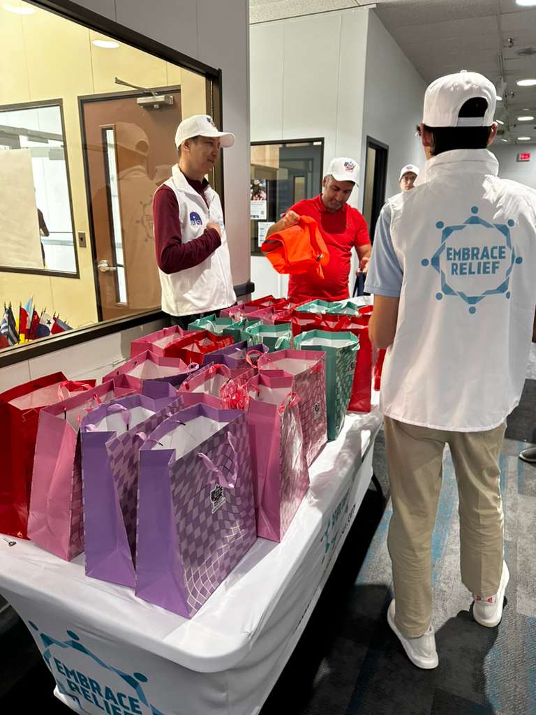 EmbraceRelief's tweet photo. 🧡 This week, in honor of Eid al-Adha, we distributed fresh meat to families in both Syracuse and Utica. 🌙 🌟   

In Syracuse, we partnered with City Council member Marty Nave to support 11 families, and in Utica, we worked alongside The Center to reach 28 refugee families. 🙌

#Qurbani #Refugees #Eid #Qurban2026