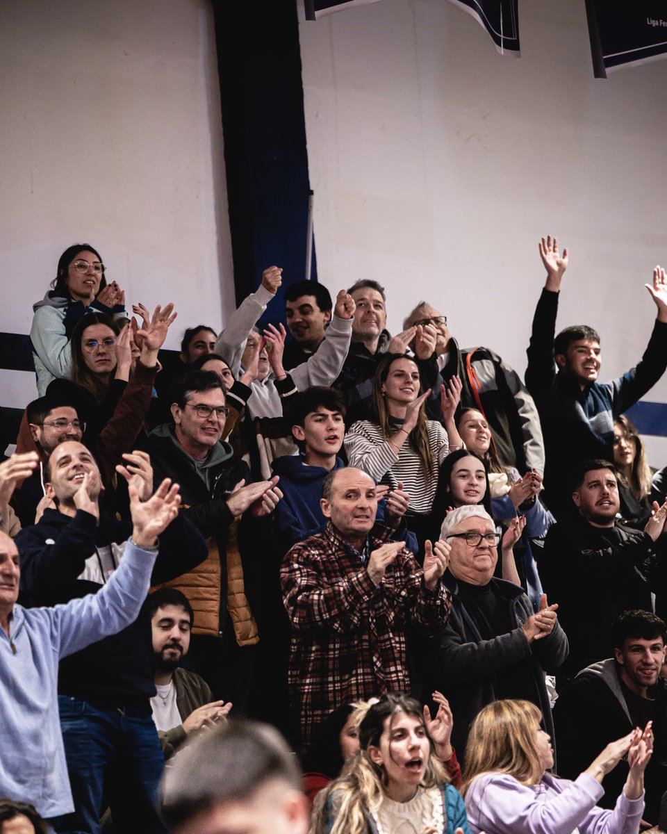 DSCbasquet's tweet photo. Gracias a todos los que estuvieron esta temporada apoyando a Defensor Sporting de cualquier forma y en cualquier momento. 

Volveremos más fuertes, y como siempre, con nuestra impronta de pelear hasta el final todos juntos.

Hasta la Liga que viene 👊🏻 https://t.co/ZLY7DJQmYa