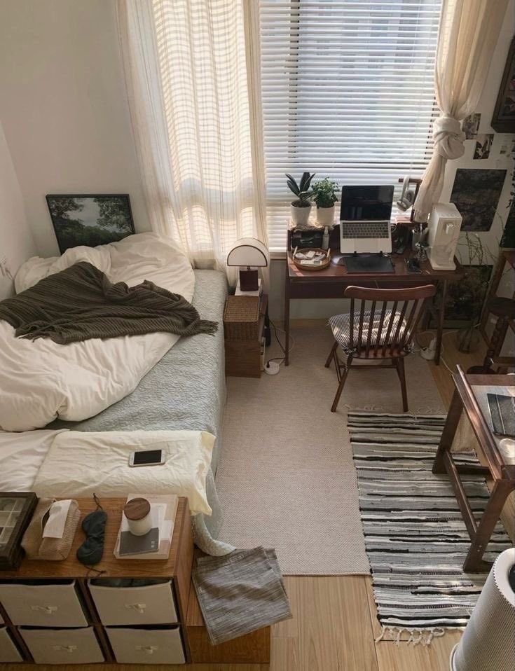 sorahikariii's tweet photo. This kind of room is every introvert’s dream https://t.co/px8sfcNTFQ