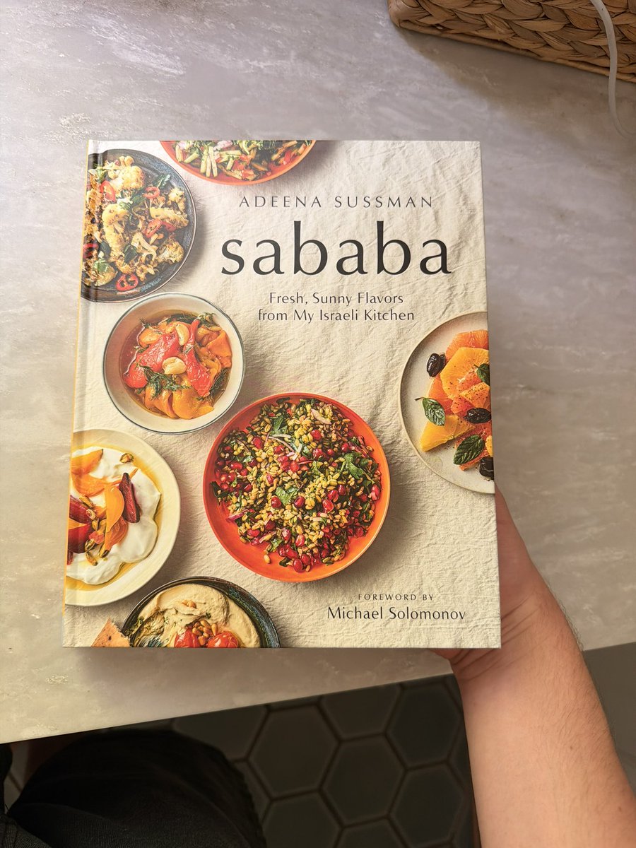 chrboo2's tweet photo. Mom got a new cookbook she is on #WOKEWATCH https://t.co/Bh9aGifHL3