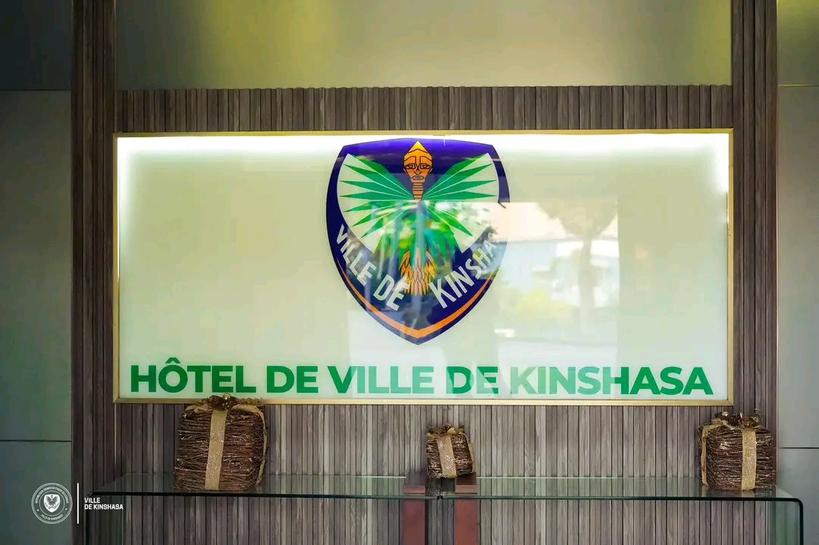 PachellyPatrick's tweet photo. #KINSHASA| Le Gouverneur de la ville de Kinshasa S.E @daniel_bumba_01 préside ce vendredi une réunion urgente du Conseil de sécurité avant les grandes actions

#KinshasaEzobonga
#EcriturePlus_Numérique https://t.co/0njHP1lmA6