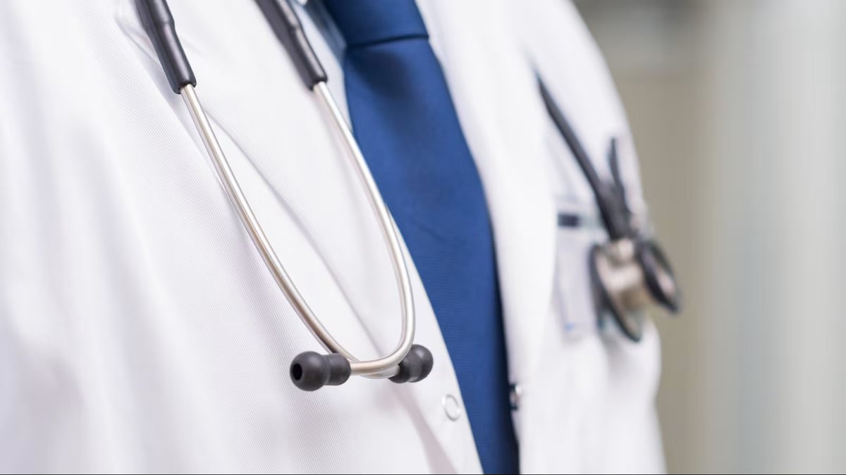 shiwproject's tweet photo. Noteworthy #SHIWRuling:  B.C. Doctor #SexualAssault conviction (2024) involving 1 patient/ 2 staff, &amp; subsequent incarceration, receives penalty/ #BCPSC #Undertaking - a lifetime ban to practice medicine in all jurisdictions. https://t.co/Euj1v9eZJa #SexualAssaultAwarenessMonth https://t.co/IEYINQUcLw