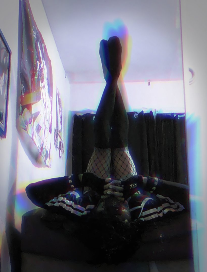 KillaMelt's tweet photo. I would NEVER post these on my main, too embarrassed, but that's for the best (cuz I might delete this 😭) https://t.co/PRcolLKoaD
