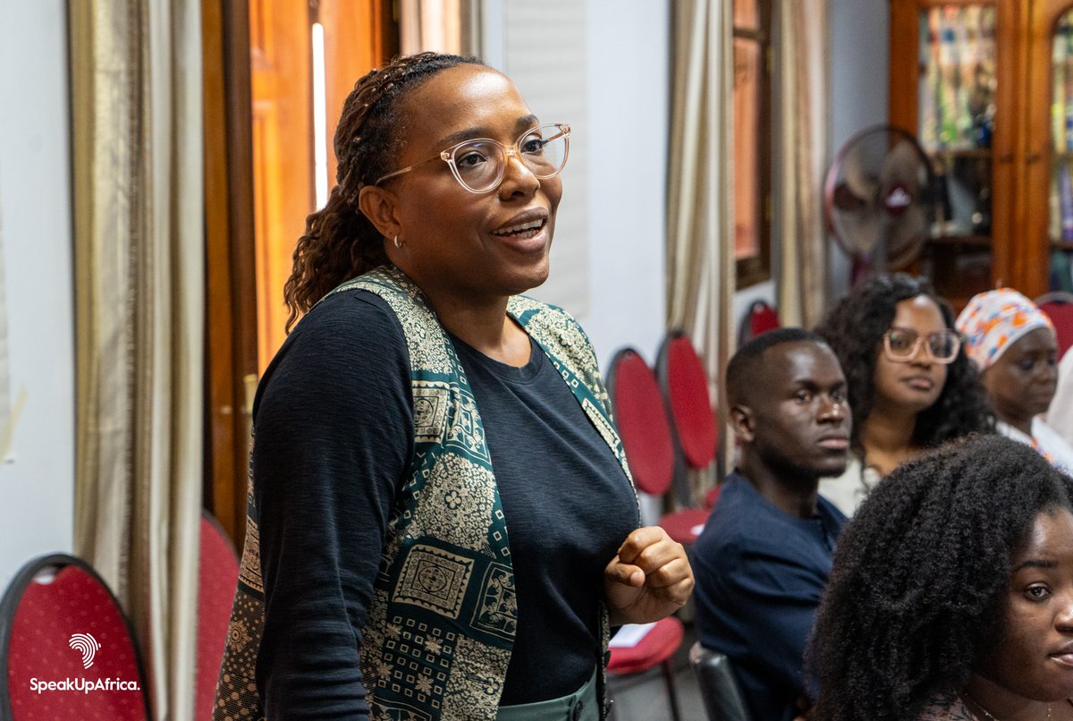 SpeakUpAfrica1's tweet photo. Une voix collective pour renforcer le plaidoyer en faveur de l’enseignement bilingue au Sénégal.
Le 19 mai dernier, Speak Up Africa, ARED, Tostan , ALPHADEV et les membres de la plateforme ont posé les bases d’une coalition nationale en faveur du #MOHEBS.
#ODD4 #EducationPourTous https://t.co/aCyKMqmsDS