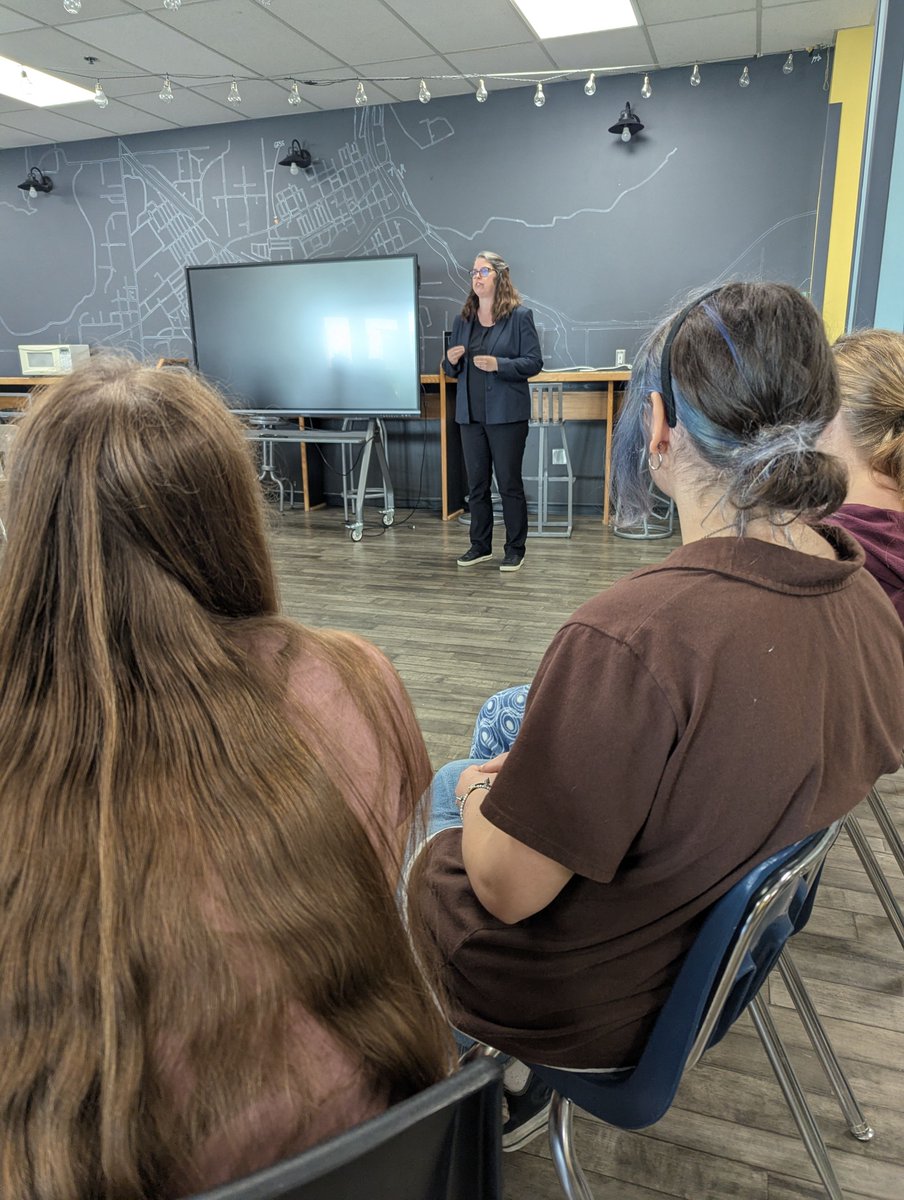 DonegalWilson's tweet photo. Thank you to Grand Forks Secondary for welcoming me into two Socials 10 classes and a Social Justice class.

The students asked thoughtful questions about public service, leadership, and local issues. It is always encouraging to see young people so engaged in their community. https://t.co/M2rAjYTi9g