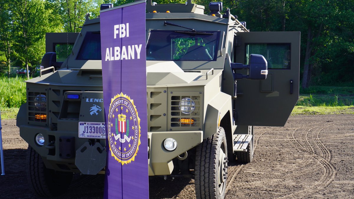 WSWHEBOCES's tweet photo. Operation Guard X brought hands-on career exploration to WSWHE BOCES today! Students explored military vehicles, emergency response equipment, career pathways &amp; got an up-close look at a Chinook helicopter. https://t.co/KeJj1LhJAi https://t.co/IILlh0y5yI