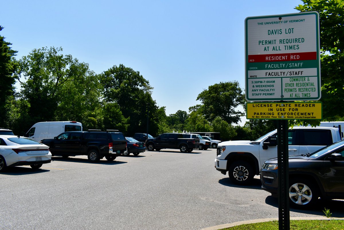 UVM_TPS's tweet photo. FY26 Permit Renewal https://t.co/dyVCaG1T4c #parking #permit #uvm #employees #fleet #vendors #carpools and affiliated orgs. https://t.co/47knbDXX4D