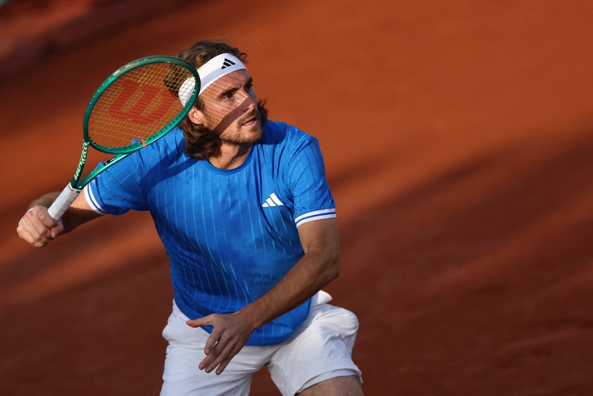 demarkesports's tweet photo. Jannik Sinner gitti, Ben Shelton gitti, Stefanos Tsitsipas gitti, Novak Djokovic gitti, Alex de Minaur gitti…

Son 2 günde Roland Garros’ta yaşanan yaprak dökümü 👀 https://t.co/cShStm7NqP