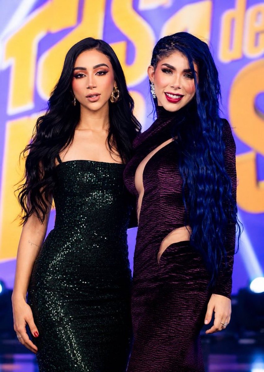 JDSRG197129's tweet photo. Alexa puede ser migajera, arrastrada, showsera, incoherente, llorona y demás, pero ella a mí me cae bien. Me gustaba mucho cuando se juntaba con mi mami Beba. Yo si la voy a llevar en la buena y ojalá le vaya bien ❤️‍🔥❤️‍🔥💜💜

Ellas merecían la final.

 #LaCasaDeLosFamososCol3 https://t.co/86SpctghP2