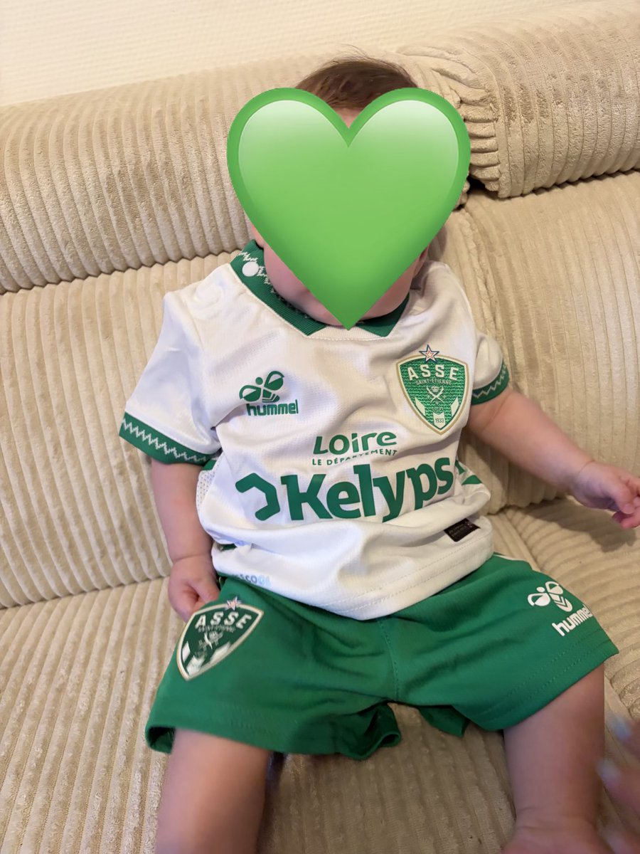 BiKBuK_'s tweet photo. Ce soir tous en vert ! 💚 https://t.co/v9xezv4dmj