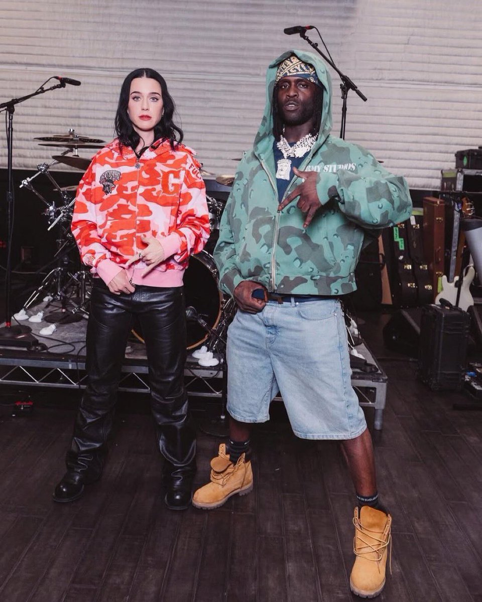 hardestposts's tweet photo. Katy Perry &amp; Chief Keef, 2026 https://t.co/lLGRhB55f9
