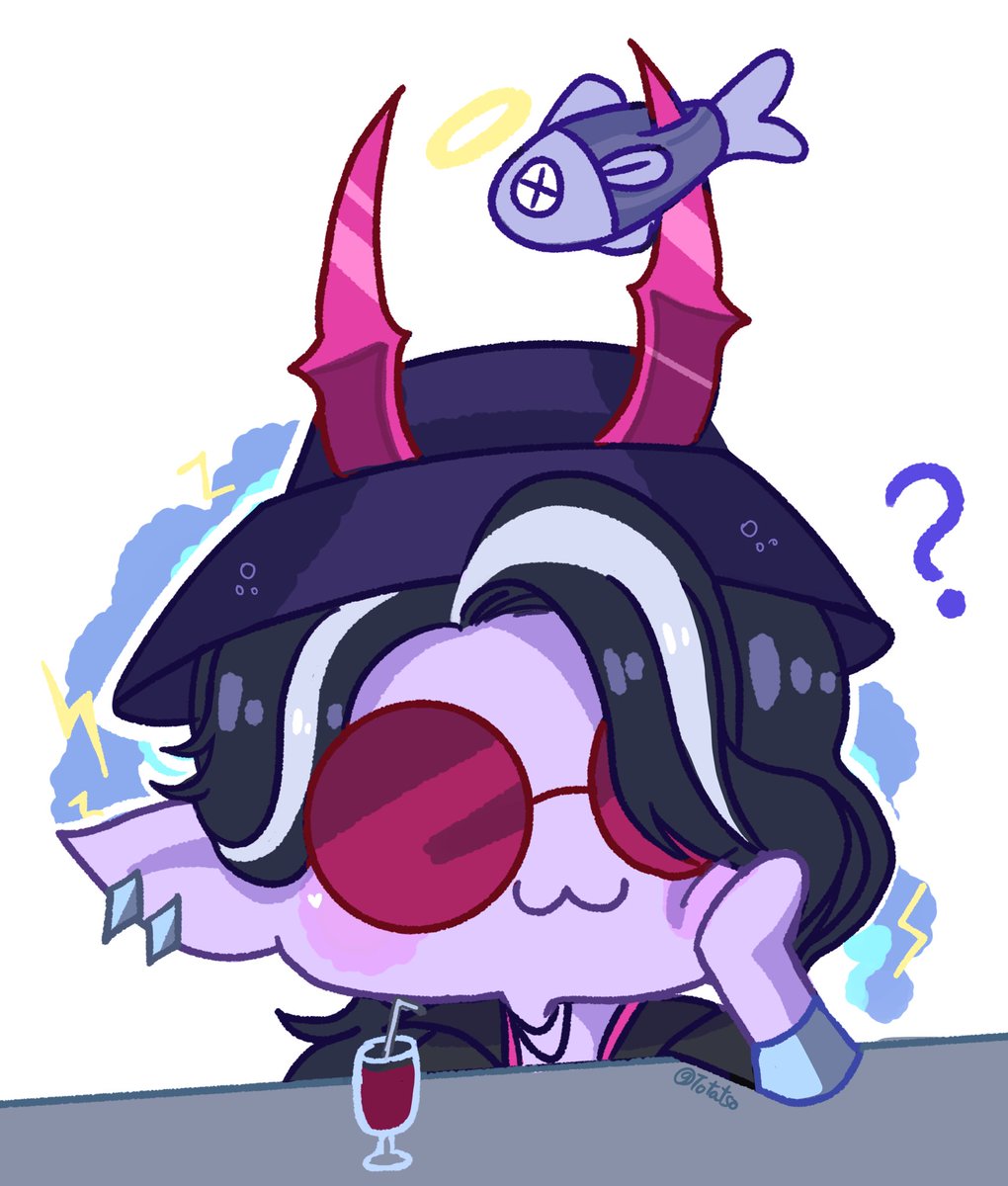 Totatso's tweet photo. ((why is everyone staring at my hat)) #hwei https://t.co/r8gBDhgZco