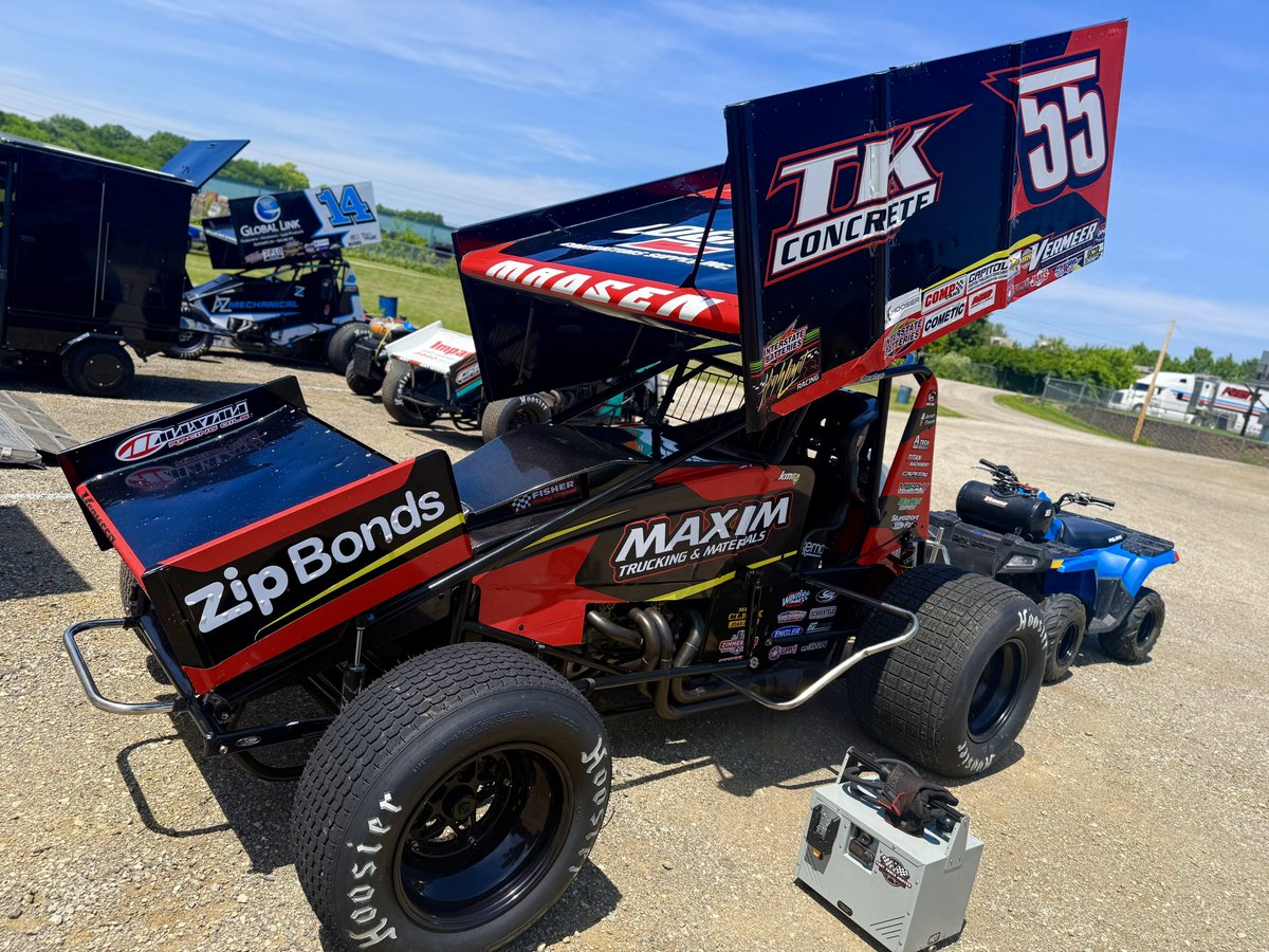 HighLimitRacing's tweet photo. .@KMR29's most recent run at @TheBurgSpeedway produced a @WorldofOutlaws top-10 in 2021.

The Aussie makes his Lawrenceburg return tonight - sitting 5th in the @InterstateBatts High Limit Racing standings with @TonyVermeer55.

📺 https://t.co/HqCOVcU6Ka (𝟲𝗲𝘁) https://t.co/Z8ZtsczEC5