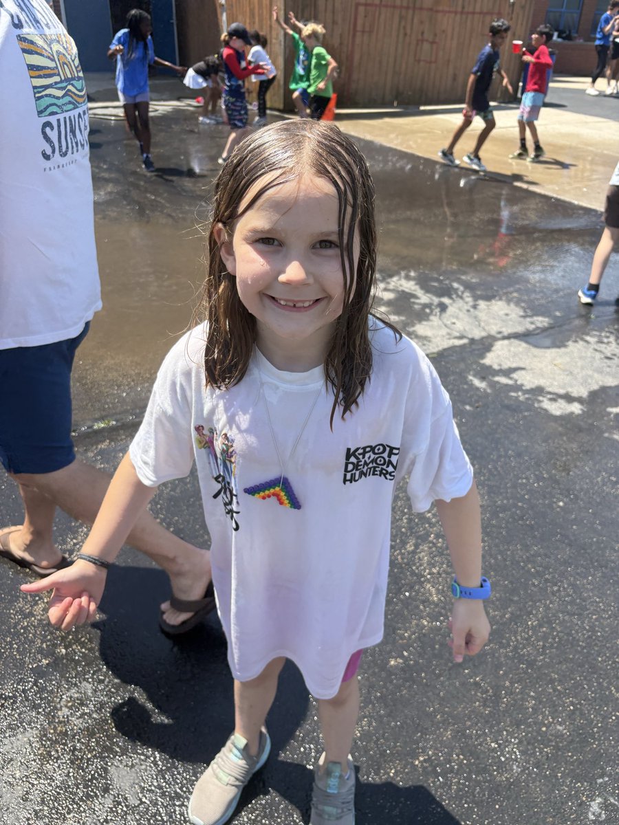 DahmClass3's tweet photo. Field day was a BLAST! #ivyhillleague https://t.co/kUcgQso7P6