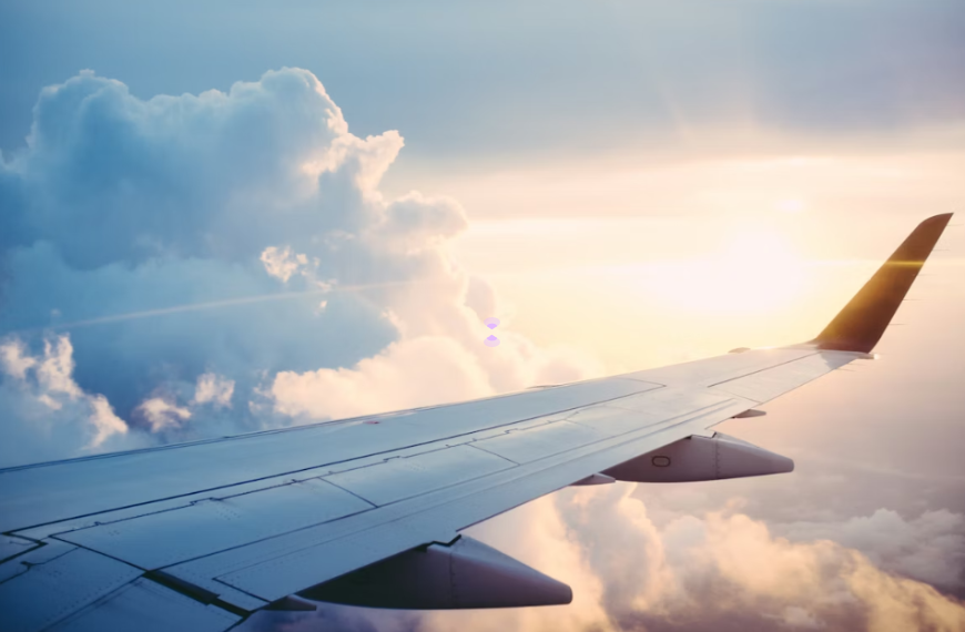 ATECentral's tweet photo. Take a look at this new article from ATE Impacts, which examines how @MCTC_Tweets  is building a regional workforce ecosystem for aviation and technical careers across rural northeastern Kentucky and the Ohio Valley corridor. https://t.co/PfDfxrvAcD https://t.co/fGkYEU4Uc9
