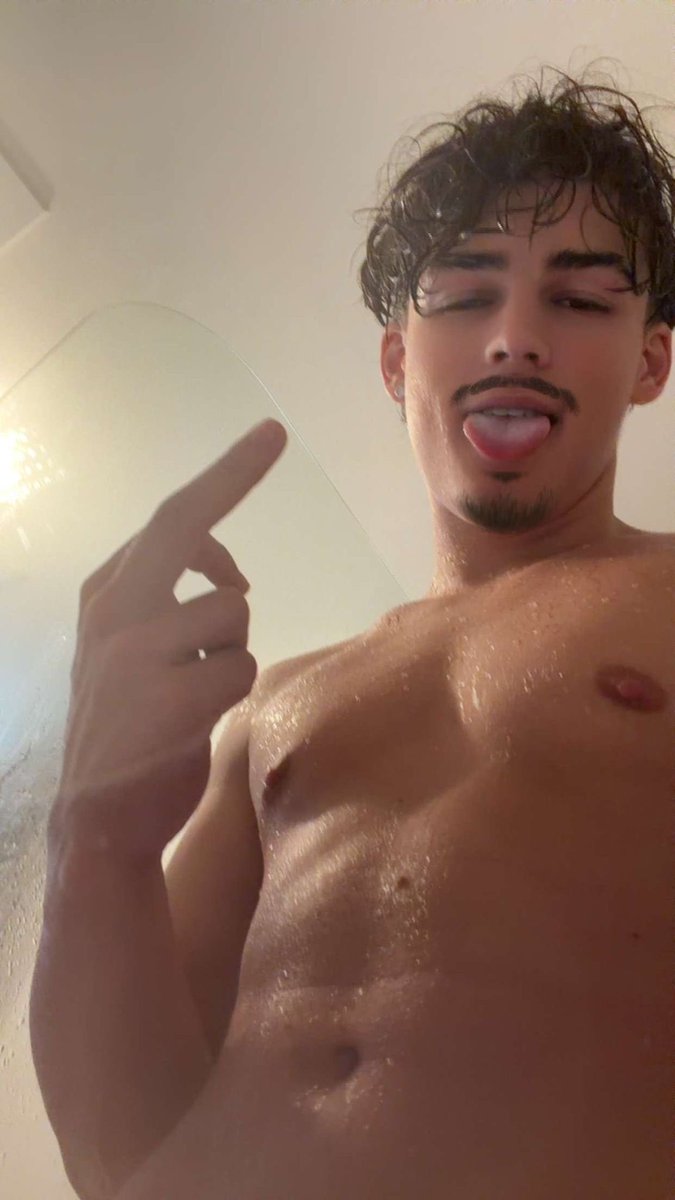 Lenydptuv's tweet photo. Yo les gars nouveau contenu exclusifs à partir de 21h30 branchez vous c’est chaud 👀🔥

Mon UV juste ici ⬇️

https://t.co/Zk1QbIOEMV https://t.co/F9ayPvisFo