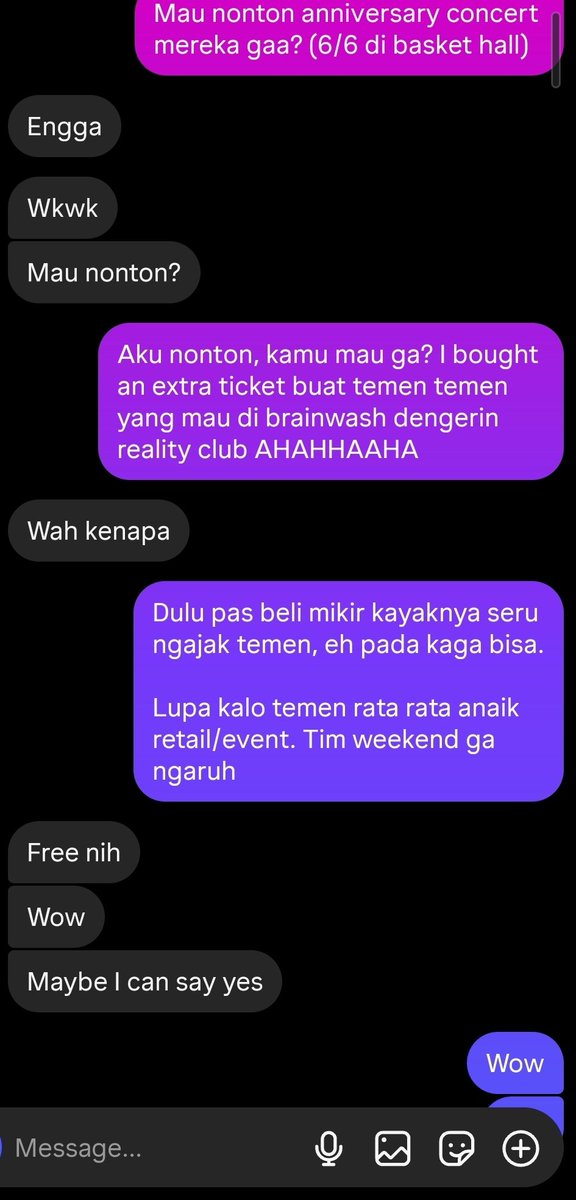 Percyiel's tweet photo. Info : beliau nanya ada berapa tiketnya 

Fml https://t.co/JiKJFR3Ffu
