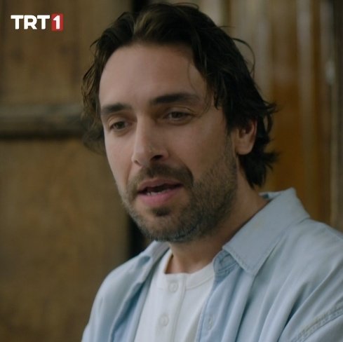 bettyymee1's tweet photo. Adil'in Esme'ye "Denizsin sen" demesi. Göndermeyi aldık sjsjsjks #TaşacakBuDeniz https://t.co/tMArrcTRcl