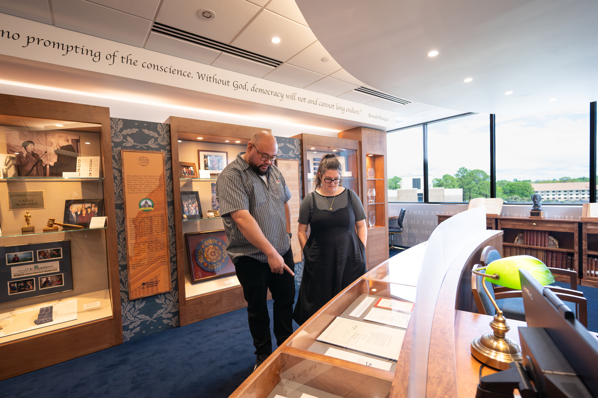 ConnectPCC's tweet photo. This May, PCC celebrated the grand opening of the Center for Faith in Public Service—a thoughtfully designed space highlighting how God has worked through our alumni serving in communities across the country. 

Featuring the Cathy McMorris Rodgers Congressional Archive and the Called to Serve digital collection, the Center offers an inspiring look at lives dedicated to faithful service.