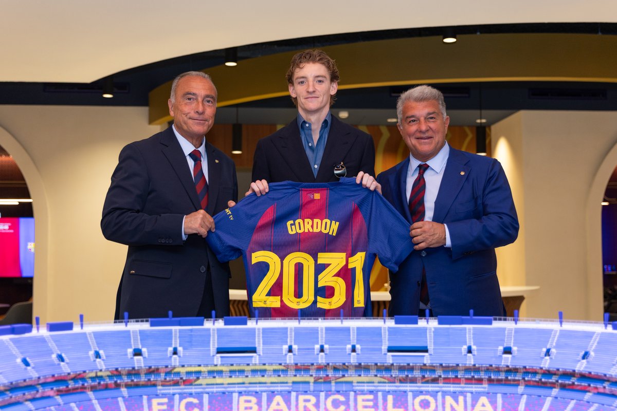 FC Barcelona tweet media