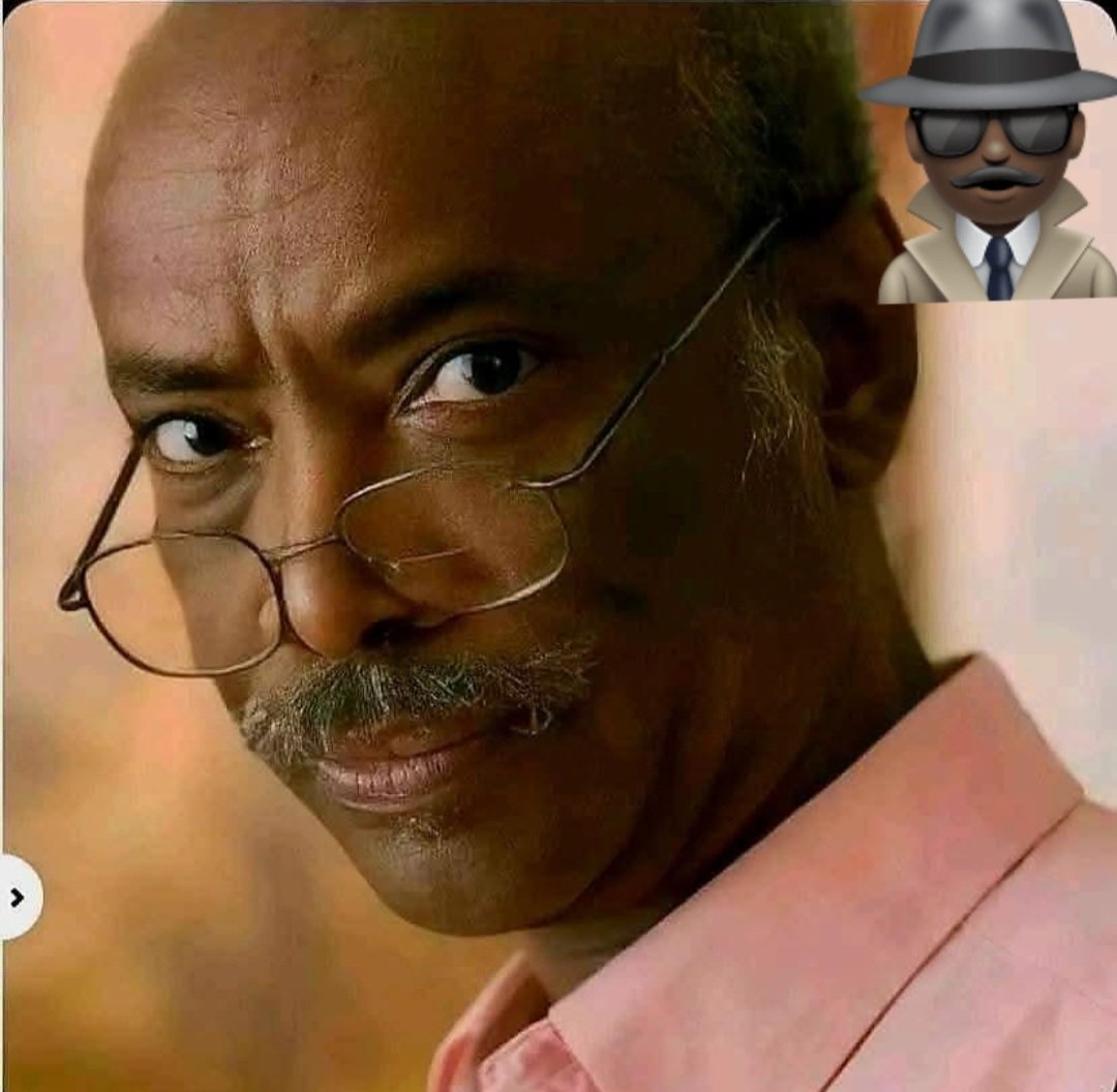 TEMfaraskadoolo's tweet photo. Halaguu ilmeeyee 
Horta dhimo af maahee
Eegoo la noolyiyo
Ifkaan kaaga baahnahay 
Wax yaroo aqoonsiya 
Oon aad u buurneyn.

_____Abwaan gaariye

Cawes wanaagsan my female my friend Tiim Faraska Dolo https://t.co/Rc5hwVjC54